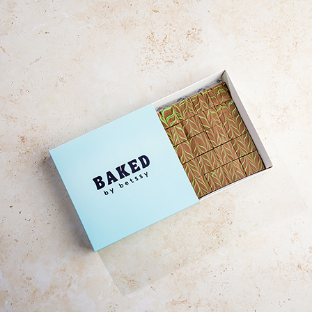 KUNAFA PISTACHIO MELT BROWNIE 25 PCS
